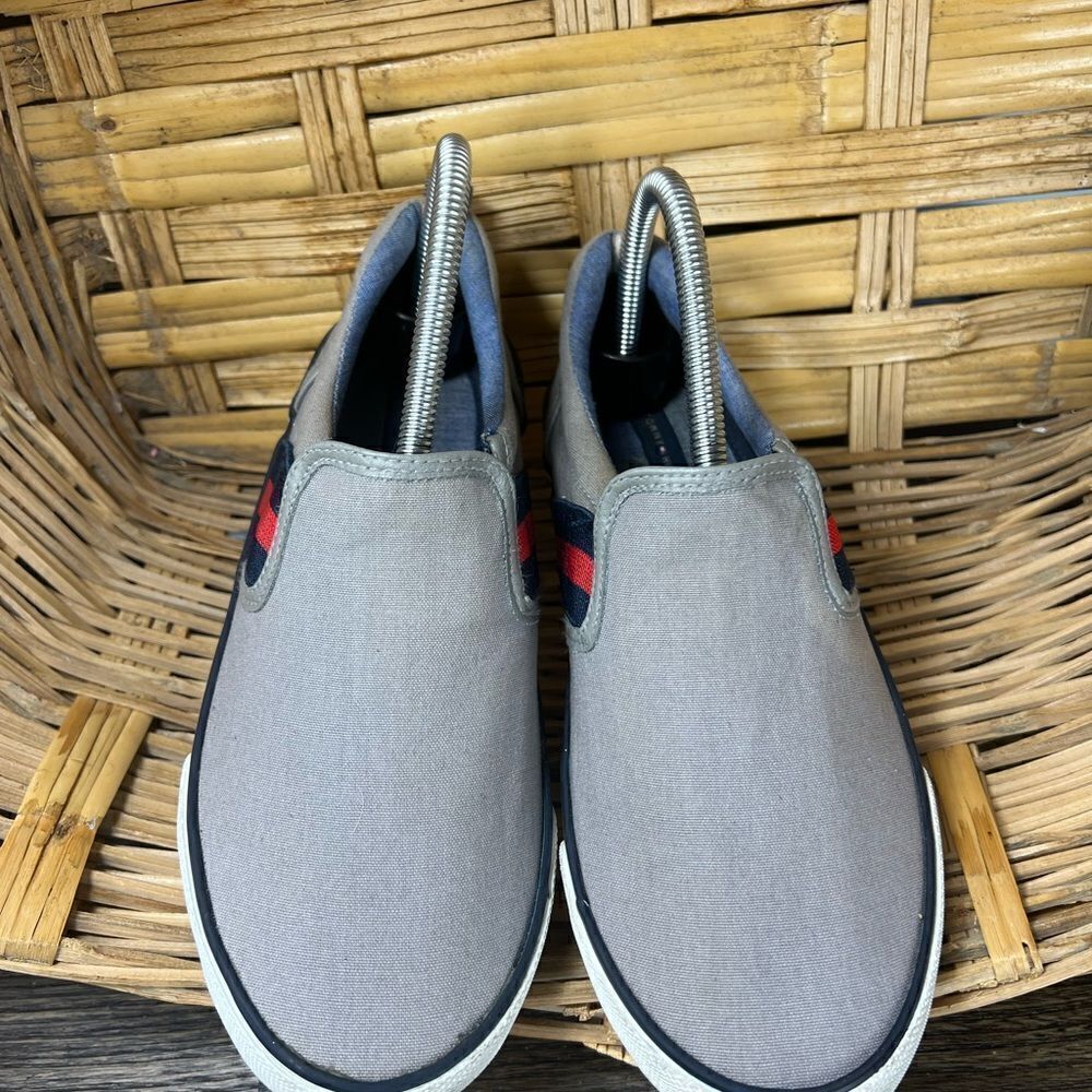 Tommy Hilfiger gray loafers oxfords - Picture 4 of 7